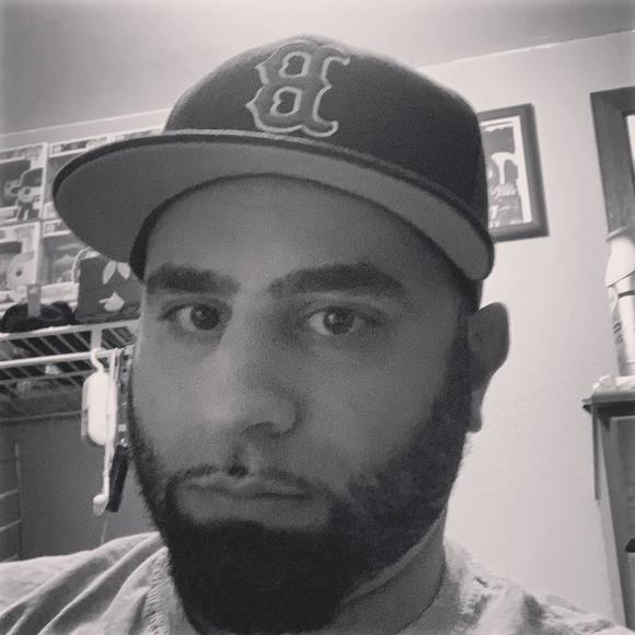 Meet your Posher, Chris - Picture 1 of 1